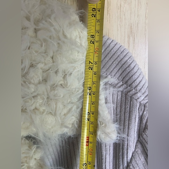 KUT from the Kloth Faux Fur Lined Classic Corduroy Jacket in Grey Sz Large - Picture 8 of 10